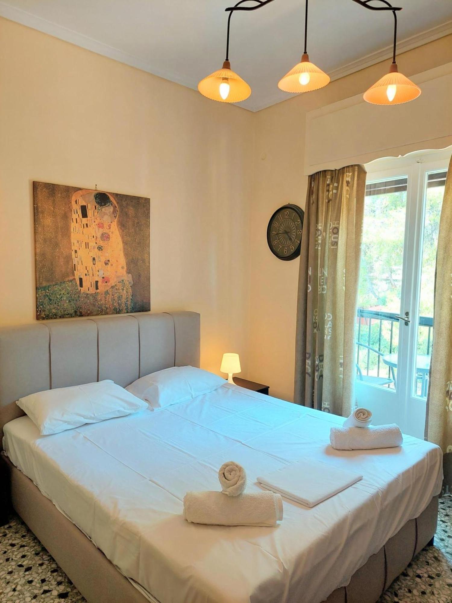 Cozy Apartment In Acropolis With Roof Garden Atenas Exterior foto